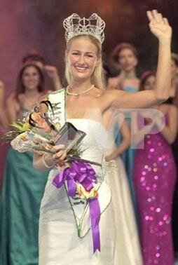 Победительница конкурса «Мисс Земля 2017». Фотографии Терезы Файсковой из Чехии