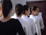 Отбор кандидаток в стюардессы в Китае. Фотографии Отбор кандидаток в стюардессы в Китае. Фотографии