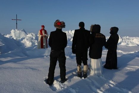 Фотографии первого венчания на Северном полюсе Wedding Ceremony at North Pole (4) (468x312, 24Kb)