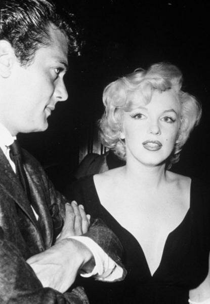 Marilyn Monroe (66) (415x600, 28Kb)